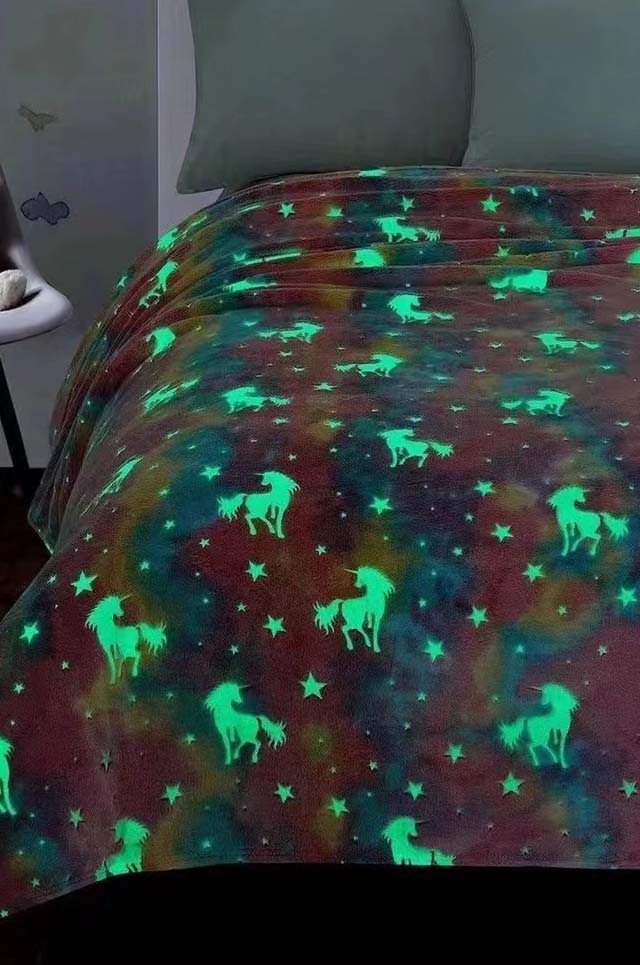 Blanket Warm Fuzzy Cute Sofa Bed