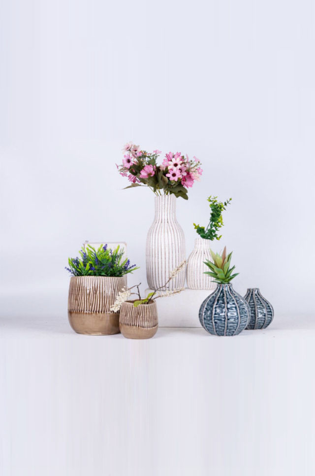 Ceramic Flower Pot 24